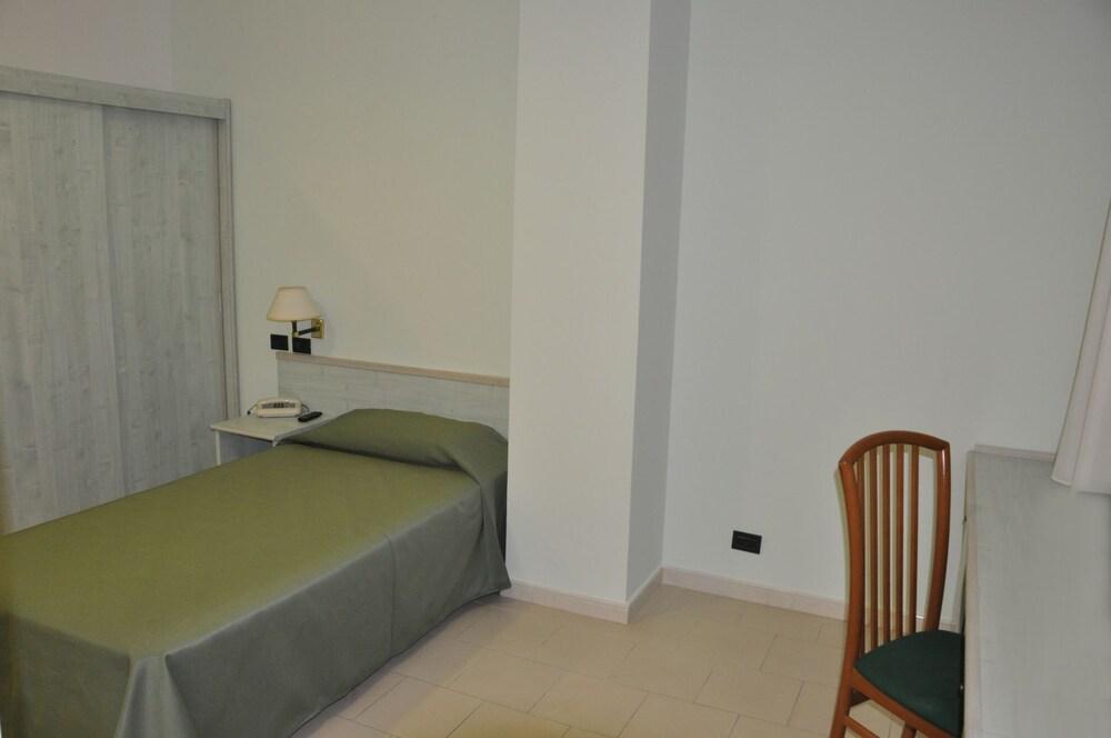 Hotel Inn Giardini-Naxos Exterior foto