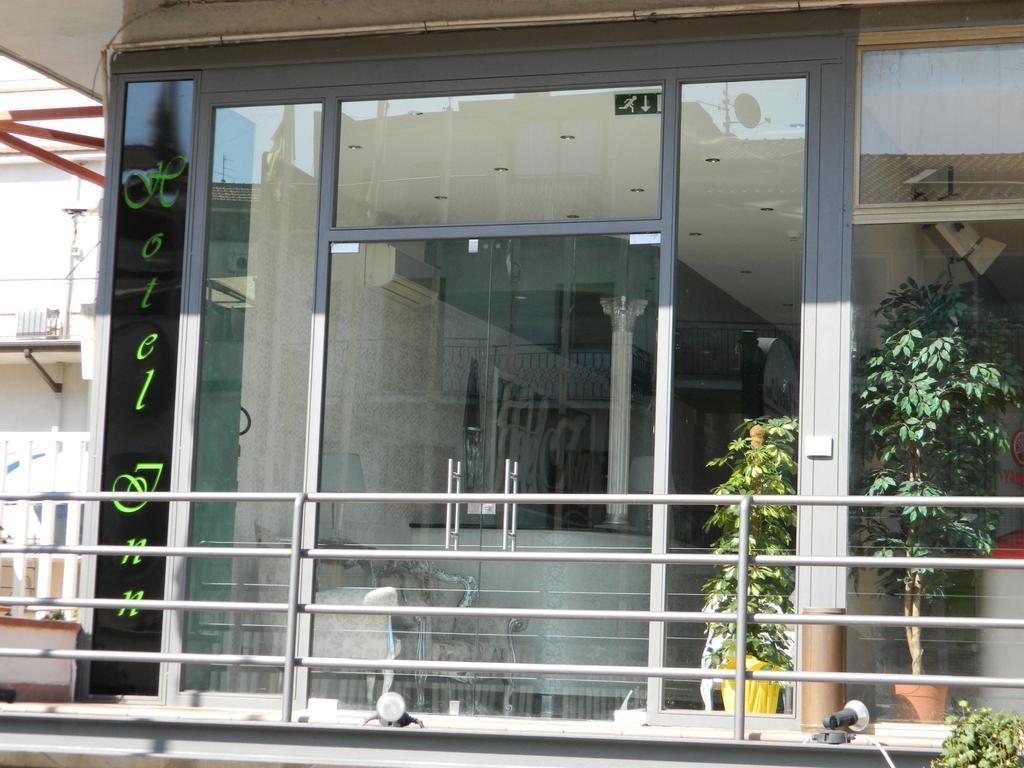 Hotel Inn Giardini-Naxos Exterior foto